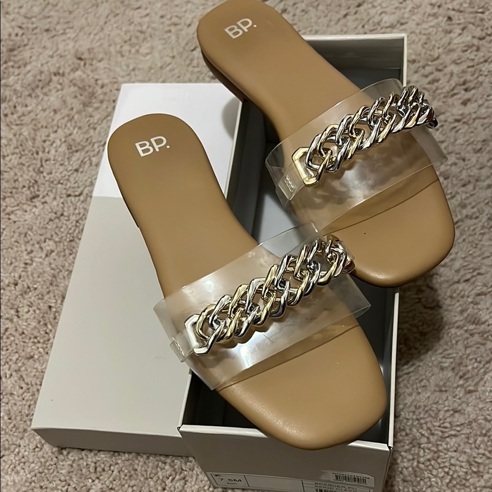 Sandals - flats